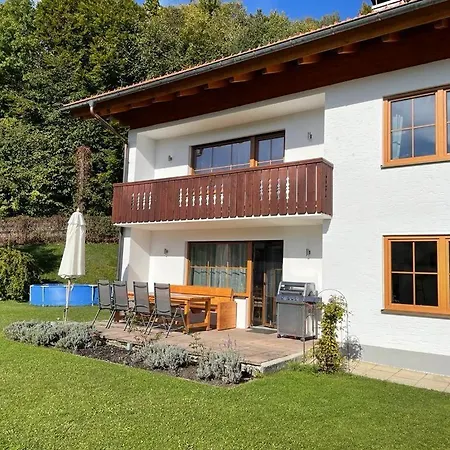 Ferienhaus-naehe-kochel-am-see * Grossweil